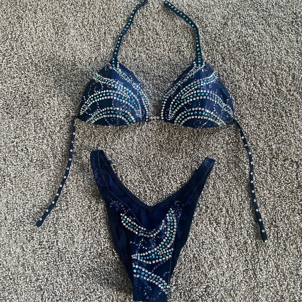 Elegant Blue Rhinestone Bikini